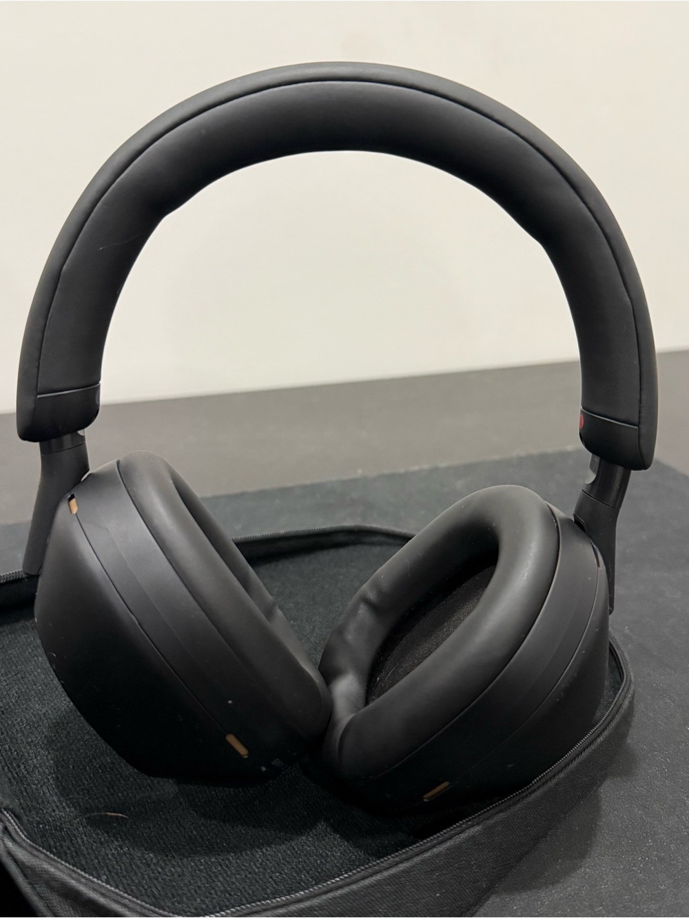 Sony WH-1000XM5 Over-Ear Noise-Cancelling Headphones - Black